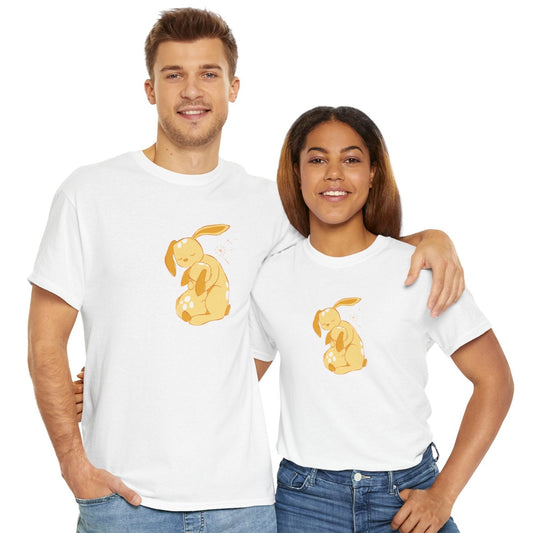 Unisex T-shirt with a print of a cuddling hare family